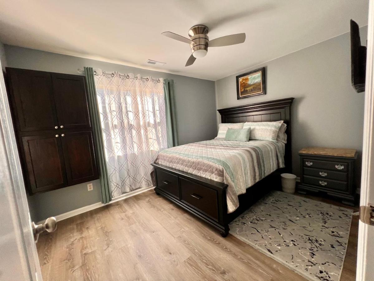 Luxury Townhome Jacksonville, Nc Eksteriør bilde