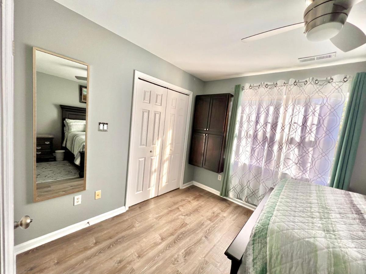 Luxury Townhome Jacksonville, Nc Eksteriør bilde